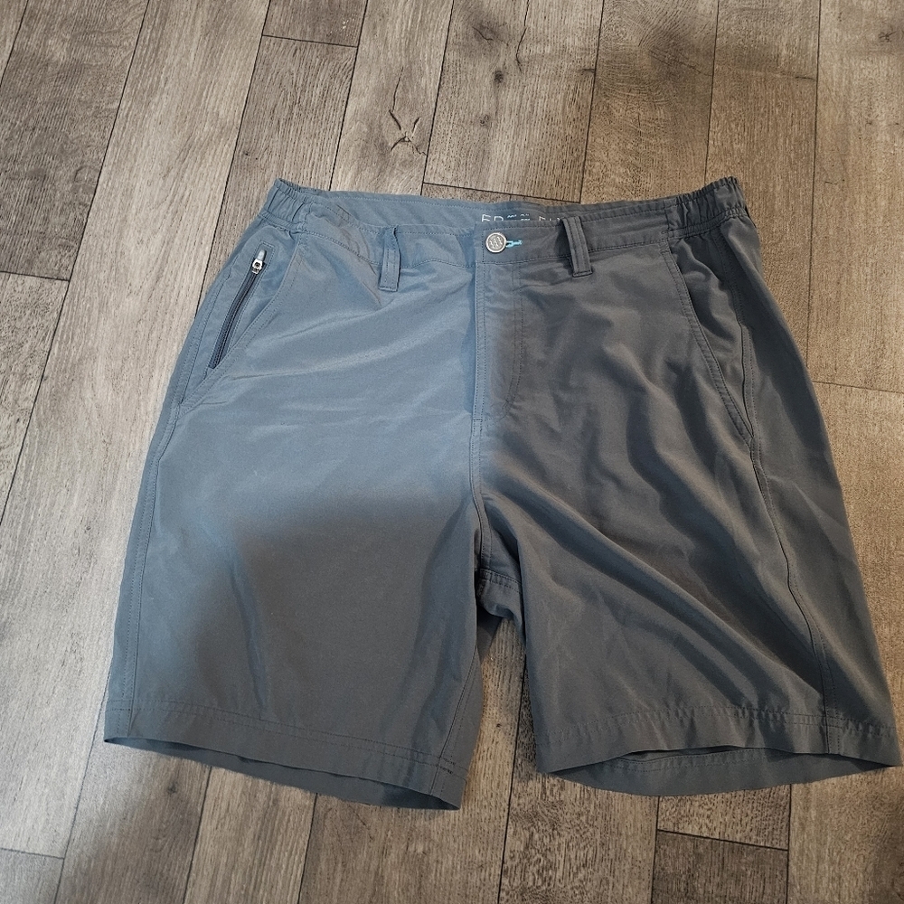Free Fly men shorts size Large Golfcore